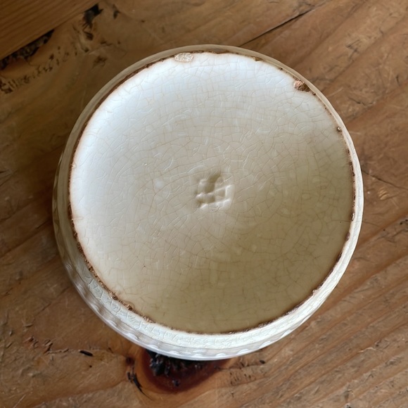 Three Vintage USA Pottery Bowls - Picture 3 of 11